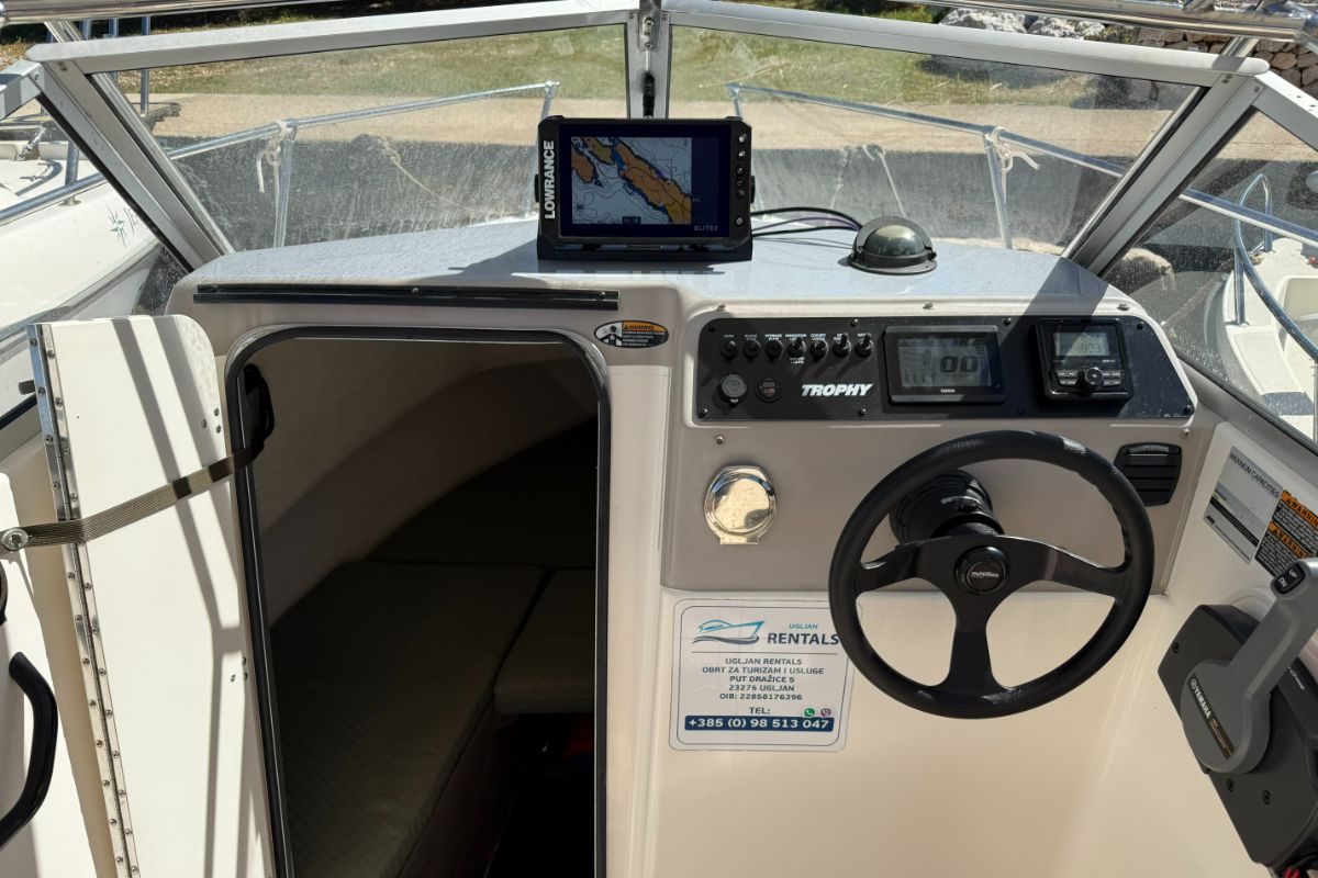 Bayliner Trophy 1802